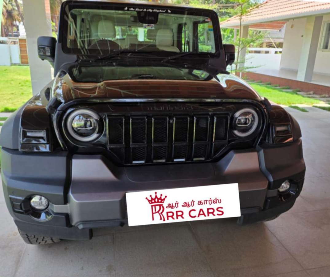 Mahindra Thar Roxx AX7L RWD